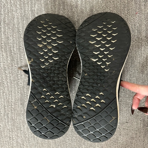 Adidas Edge Lux 3 "Core Black/Carbon" Running Shoe, Size 8.5 - Picture 10 of 11